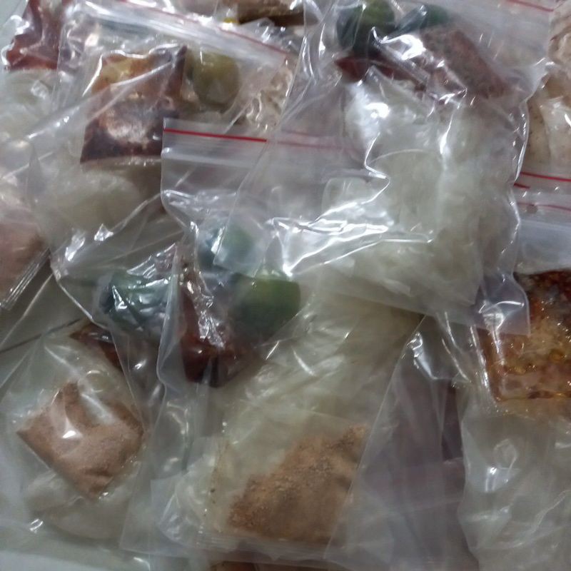bánh tráng dẻo mix sate, muối, tắc, ớt siêu cay đặc sản tây ninh