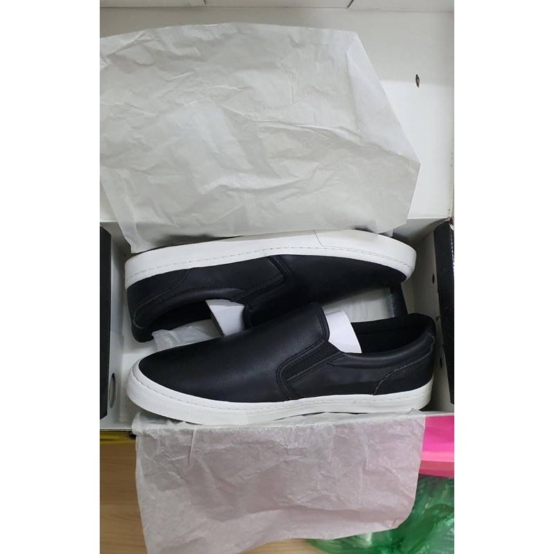 Giày slip on Sutumi xuất khẩu