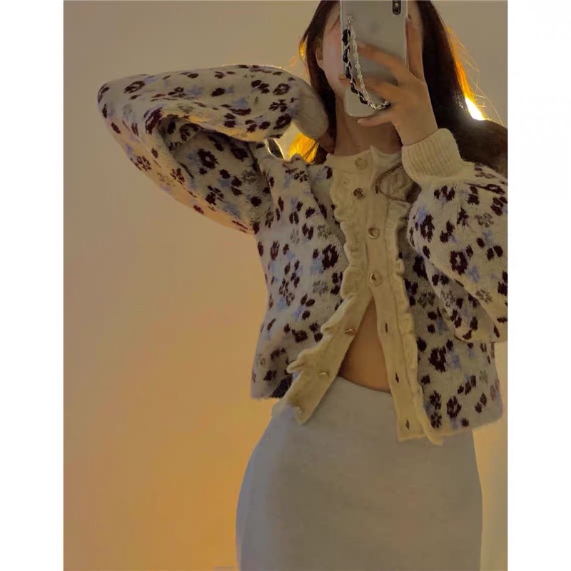 Áo len xuất dư zara tay bồng hoạ tiết bánh bèo