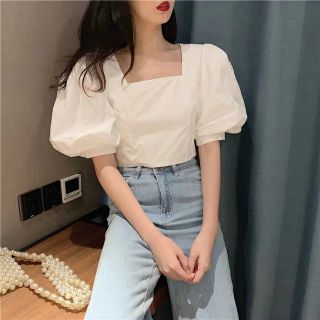 (SẴN) Áo croptop cổ vuông tay phồng M3