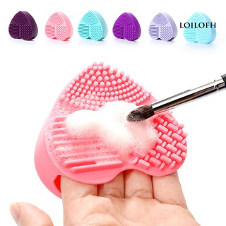 Dụng Cụ Rửa Cọ Trang Điểm Hình Trái Tim Bằng Silicon