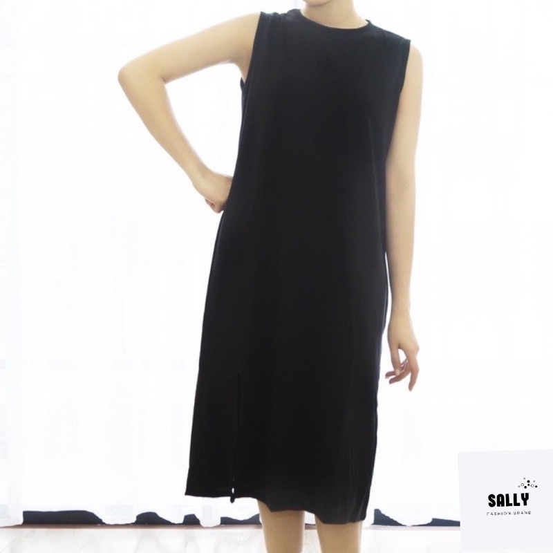 Váy suông sát nách