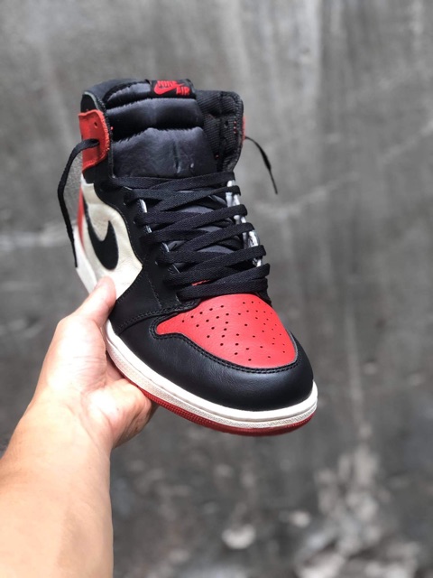Giày JD 1 bred toe chuẩn 1:1 ( 36-45) ảnh tự chụp | BigBuy360 - bigbuy360.vn