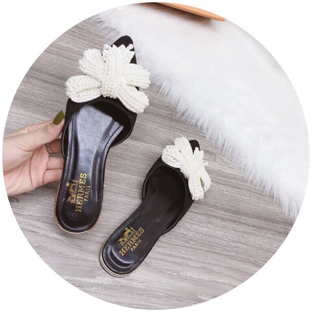 Sục nơ ngọc gót 1p