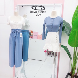 Áo croptop gài nút tay dài