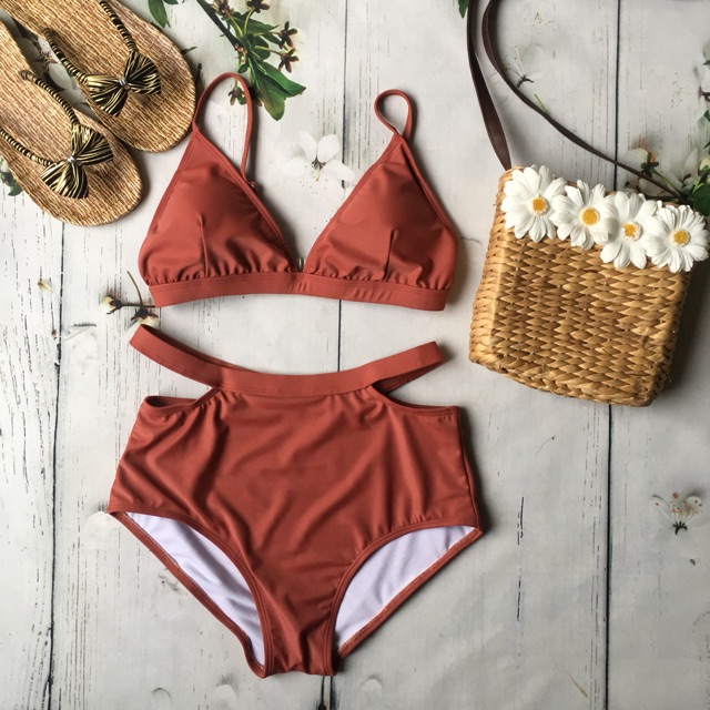 Bikini cam đất