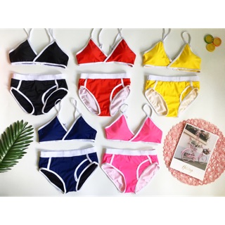 Bikini đắp chéo viền trắng dễ thương