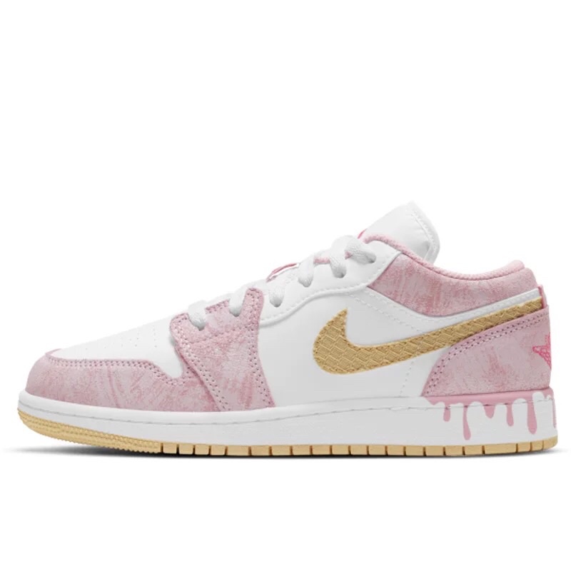 Giày thể thao NIKE Air Jordan 1 Low GS 'Strawberry Ice Cream'- CW7104-601 New fullbox