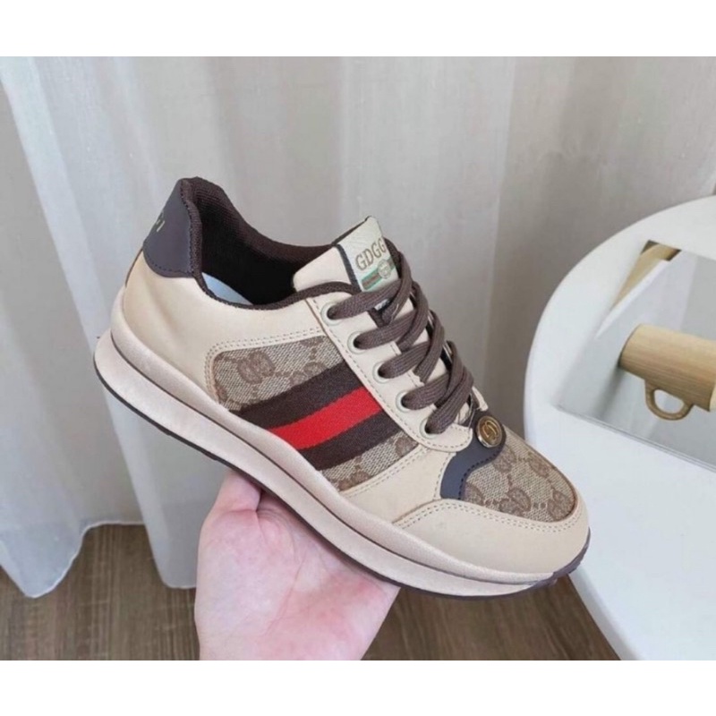 Giày thể thao sneaker pha mầu cá tính