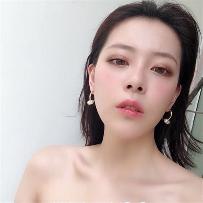 Bông tai ngọc trai đơn giản phong cách Hàn Quốc