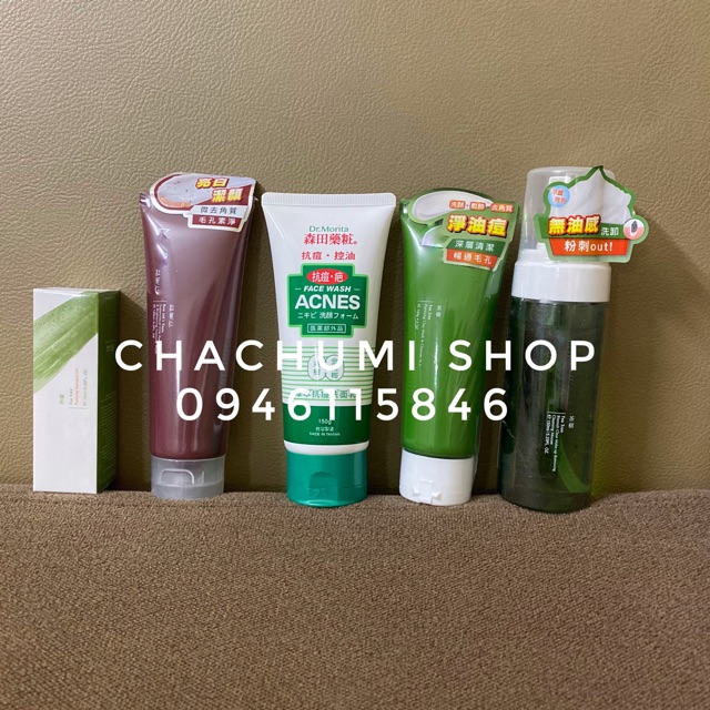 Sữa rửa mặt cho da mụn