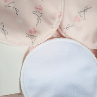 Thấm sữa giặt được Goodmama( Hộp 8 miếng)