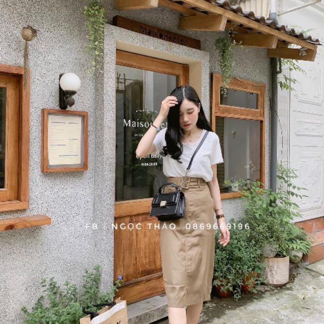 ‼️‼️Sét Basic cvay kèm nịt màu nude quá sang lun ạ, đơn giản thui nhưng vẫn lun nổi bật nhé.