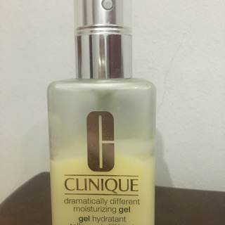 Dưỡng ẩm clinique