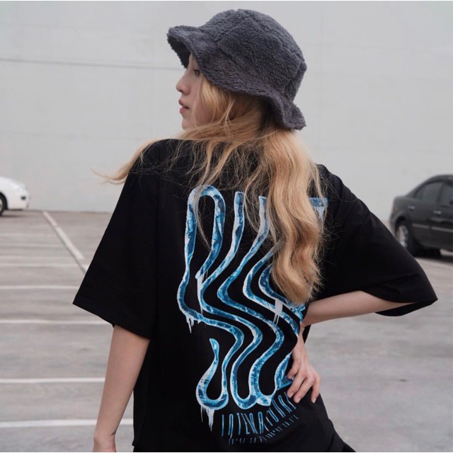 Áo thun form rộng SWE unisex nam nữ, oversize, tay lỡ cổ tròn lượn sóng | Lee hoàng Group | BigBuy360 - bigbuy360.vn