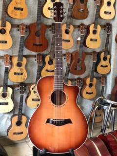 Đàn Guitar Acoustic HD120