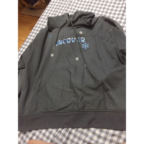 Pass hoodie uncover xám
