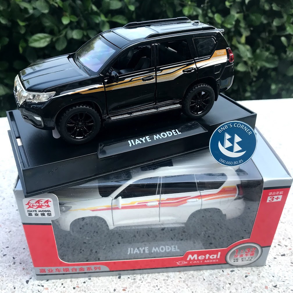 Xe mô hình 1:32 Toyota Land Cruiser Prado hãng Double Horses
