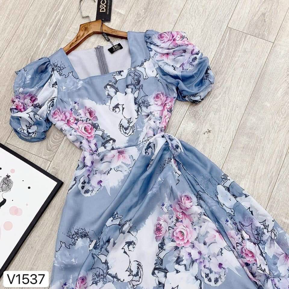Đầm xòe lụa hoa cổ vuông thanh lịch
