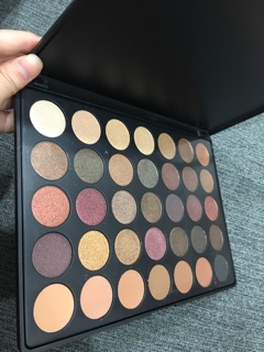 BẢNG MẮT MORPHE 35F- Ảnh thật