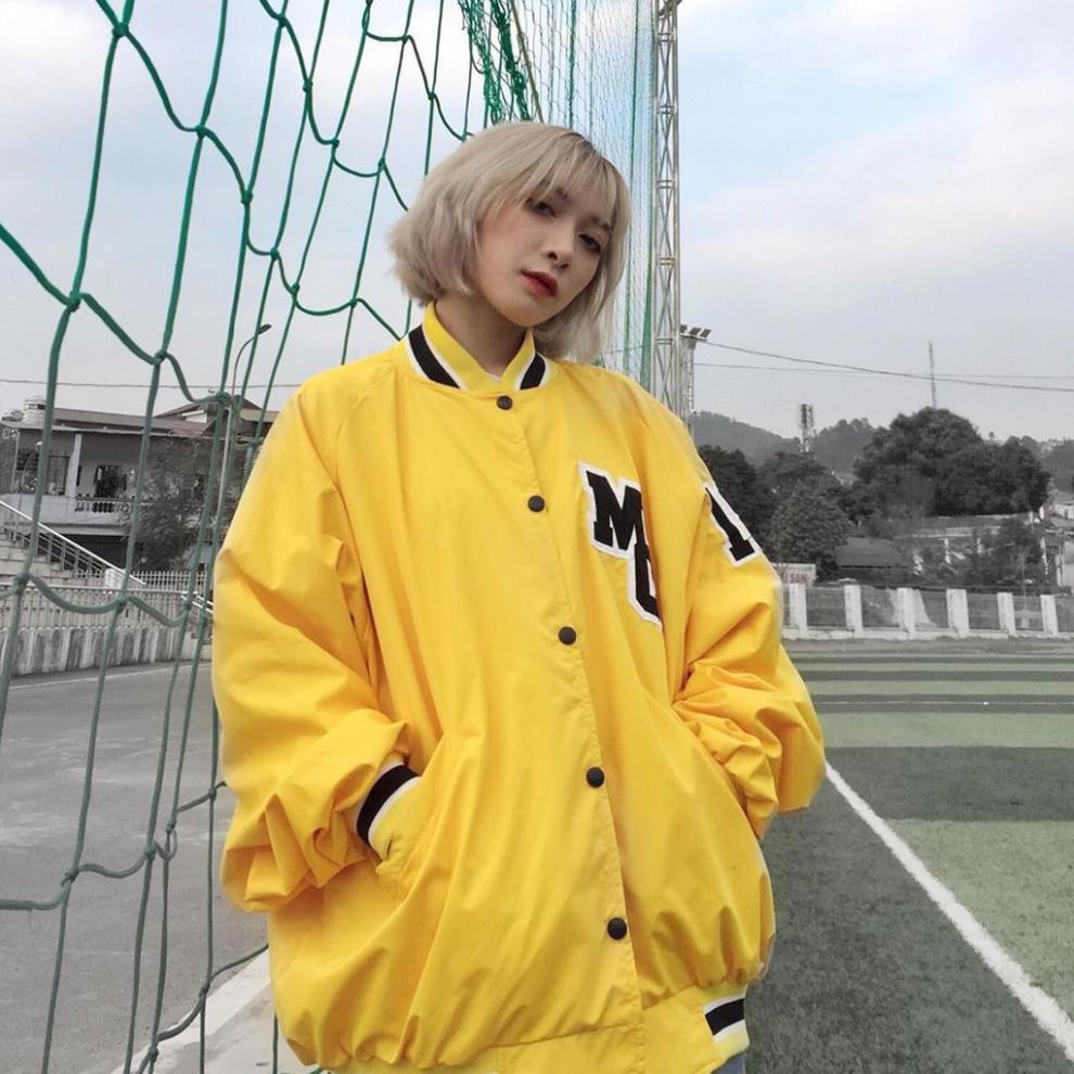 ÁO KHOÁC DÙ BOMBER MC MARCUS VÀNG ĐEN UNISEX - ÁO GIÓ KHOÁC MC 18 BÓNG CHÀY | BigBuy360 - bigbuy360.vn
