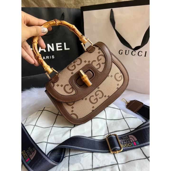 Túi chữ G size 22cm quai gỗ hot hit full hộp