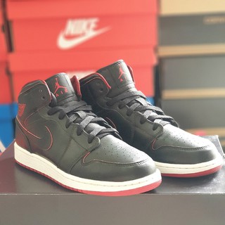 Giày Jordan 1s Mountain Bred (GS) size 40.5 real 2hand