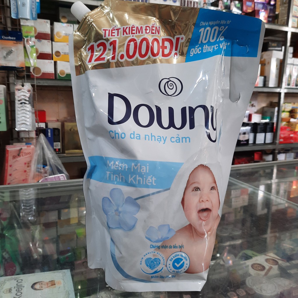 Túi nước xả vải Downy mềm mịn tinh khiết đậm đặc 2.6lit