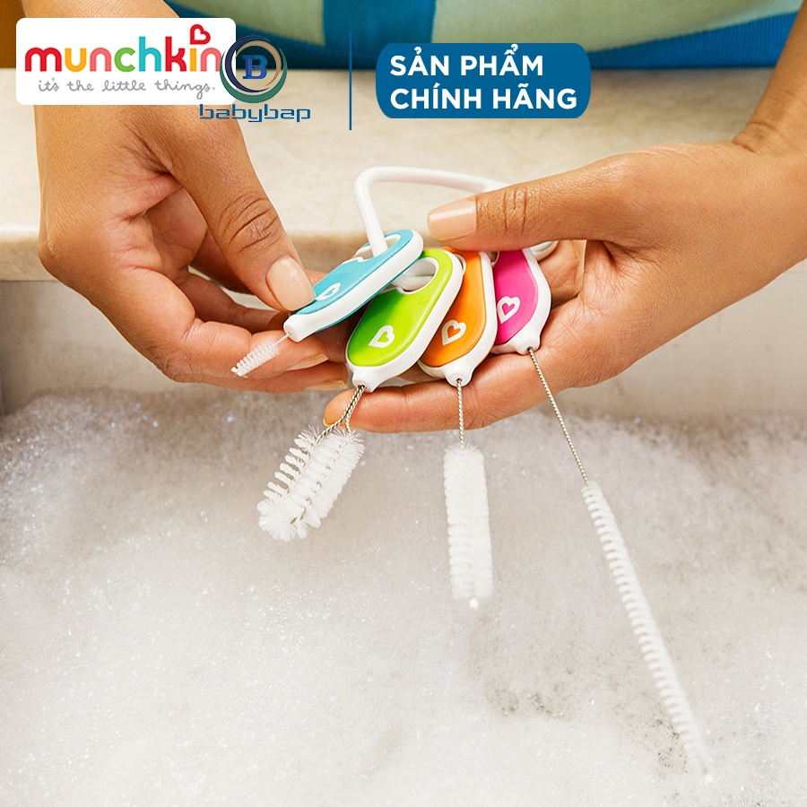 Bộ 4 Chổi Vệ Sinh Phụ Kiện Munchkin Dễ Hơn Và Tiện Lợi Hơn