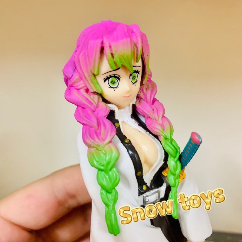 Mô hình luyến trụ MITSURI KANROJI - Mô hình KIMETSU NO YAIBA-  Thanh gươm diệt quỷ . Cao: ~16cm