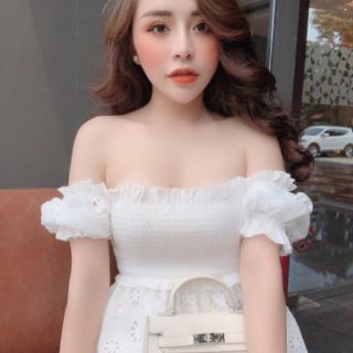 Đầm xô trắng bẹt vai