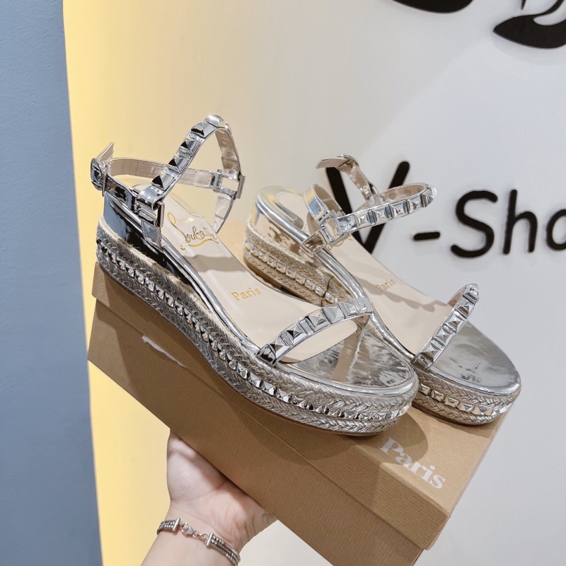 Sandal xuồng  viền cói tán đinh lou•bou•tin super fullbox