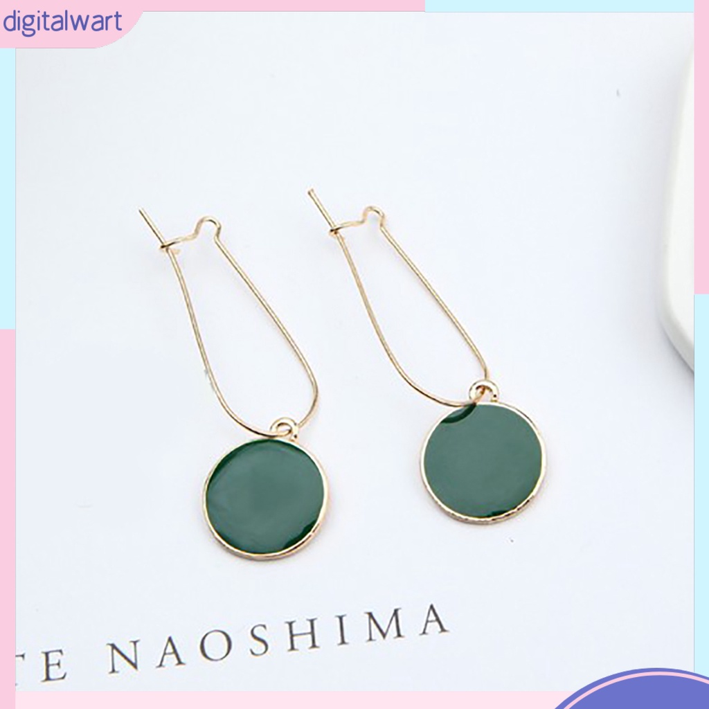 Đôi hoa tai phối mặt tròn thời trang