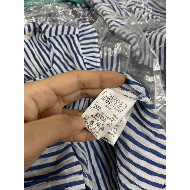 áo commencer xuất hàn dư xịn cho bé gái