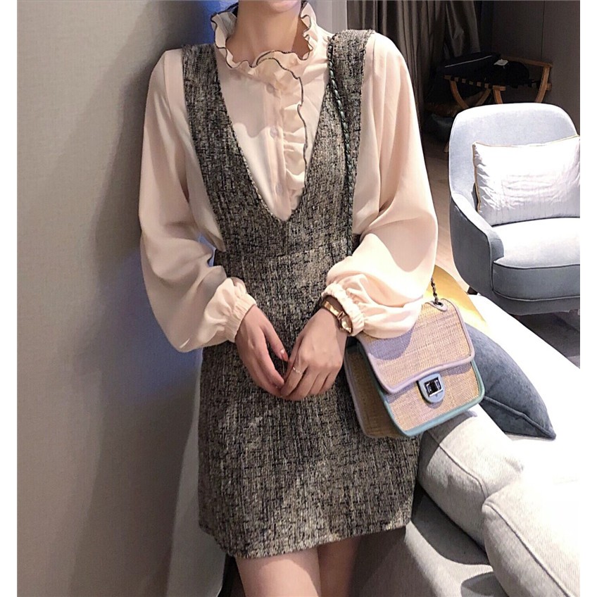Set áo mơ mi + váy yếm