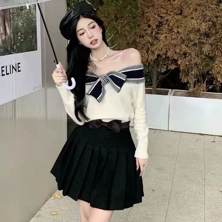 Áo dệt kim một bên vai đính nơ phong cách Hàn Quốc mới năm 2021