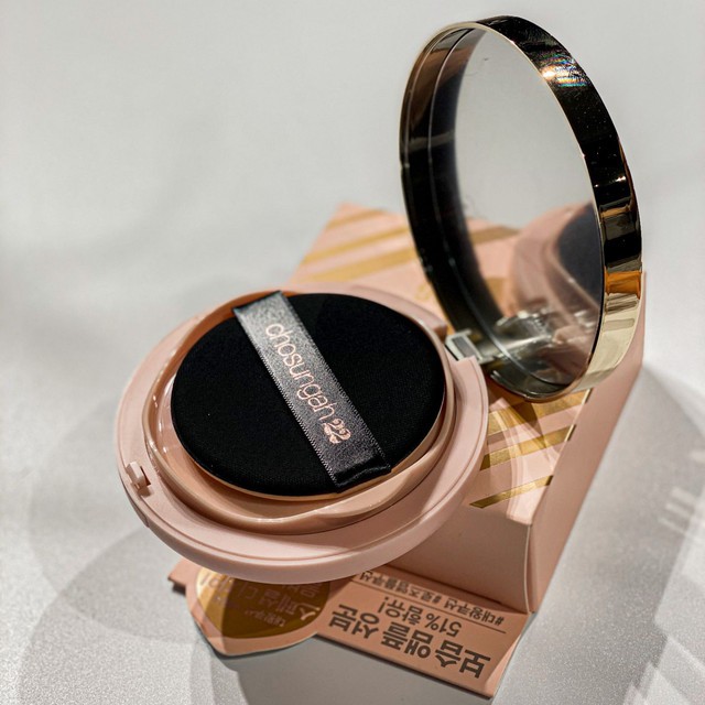 PHẤN TƯƠI CHE KHUYẾT ĐIỂM HOÀN HẢO C&T VVIG CUSHION | BigBuy360 - bigbuy360.vn