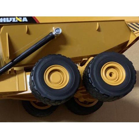 XE BEN ĐIỀU KHIỂN VOLVO 1553