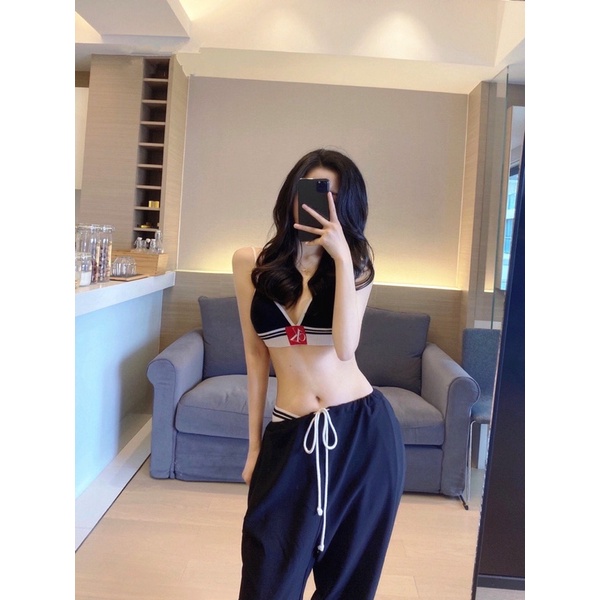 Set đồ lót CK xẻ ngực có đệm mỏng