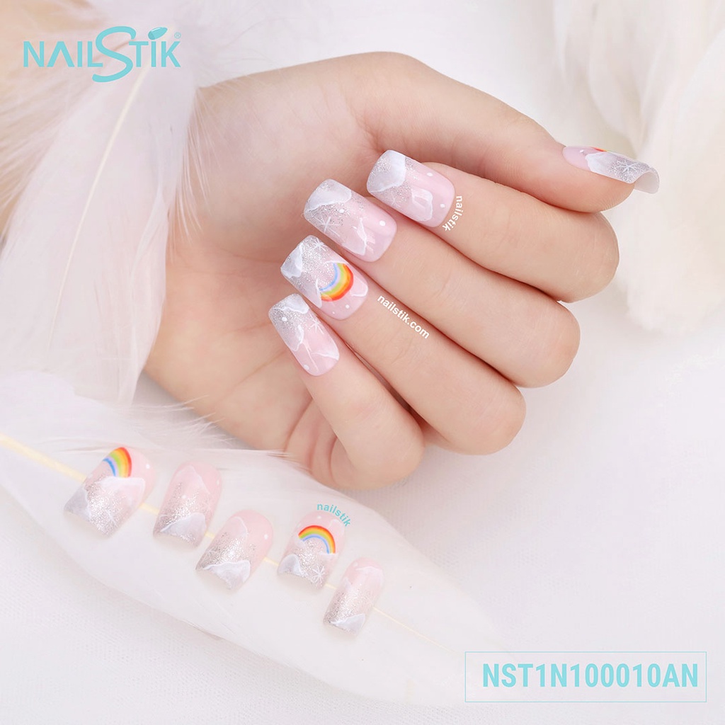 Móng úp thiết kế by NAILSTIK, màu hồng, form móng ngang, ngắn, 010