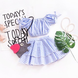 Set áo Croptop trễ vai kèm chân váy xòe họa tiết caro dễ thương cho bé gái