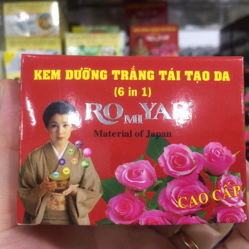KEM ROMIYA DƯỠNG TRẮNG TÁI TẠO 6 IN 1 .15g giá bao bì 93k