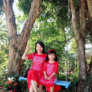 ren Đũi Trắng Phùng Thảo Oanh