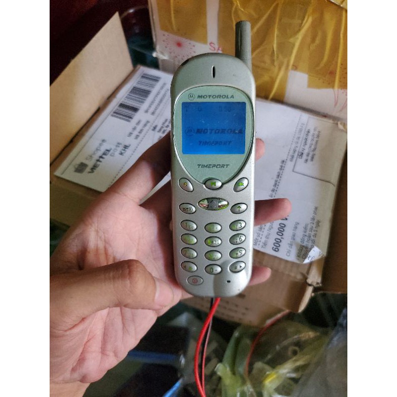 Xác điện thoại motorola timepost T250 siêu cổ