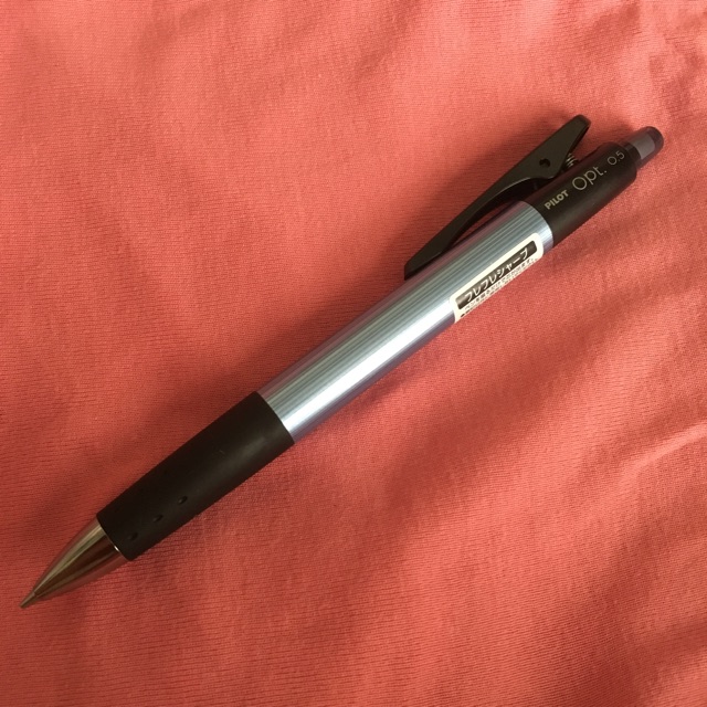 Bút chì bấm Pilot 0.5mm (made in Japan)