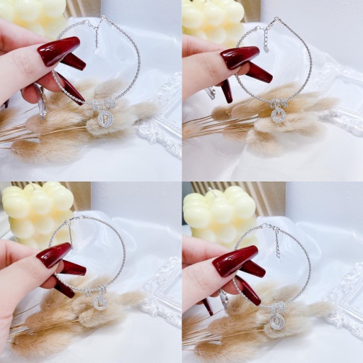 Lắc tay bạc nữ mặt chữ cái thời trang cá tính, vòng tay chất liệu bạc ý cao cấp
