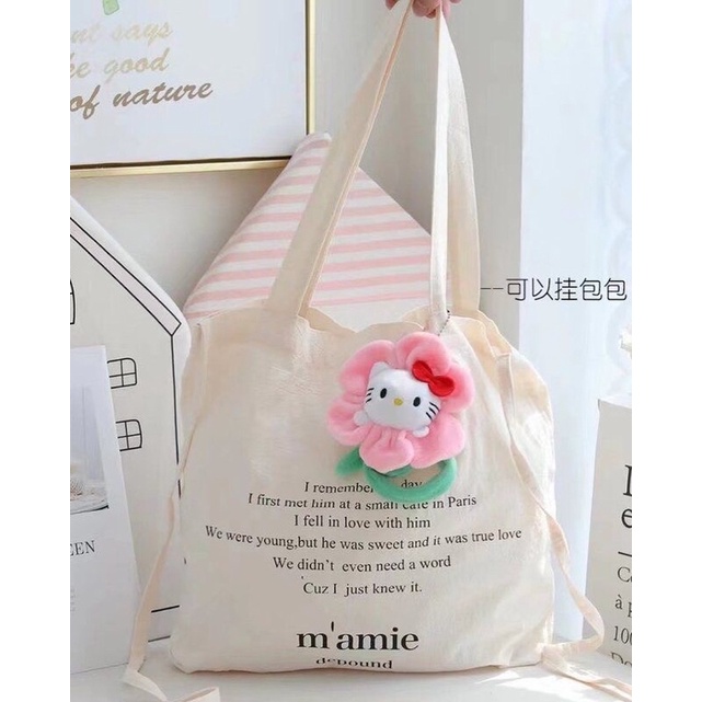 Bó hoa Sanrio Kuromi Melody Hello Kitty Pompompurin
