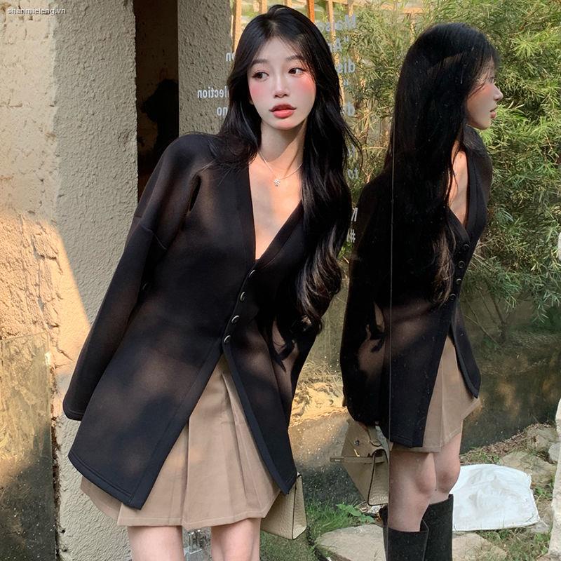 Áo khoác cardigan cổ chữ v / Chân váy xếp ly kiểu Pháp mùa xuân thu duyên dáng cho nữ 2021