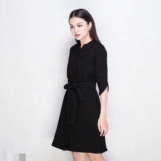 Đầm Đen và Trắng