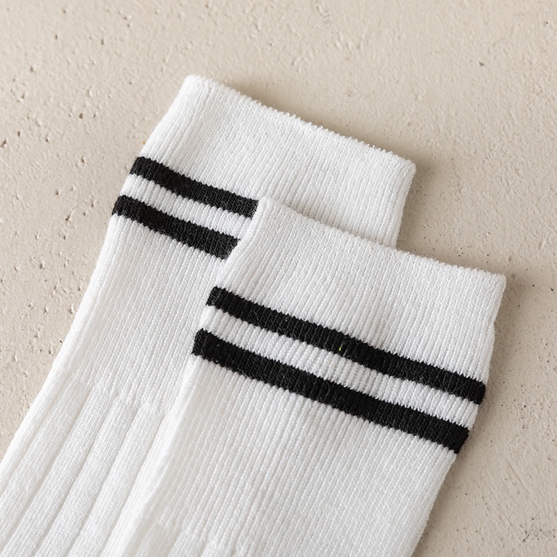 Vớ Dài Đến Đầu Gối Vải Cotton Màu Trắng Đen Phong Cách JK